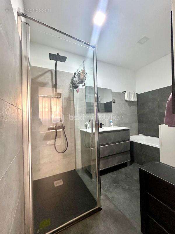 Appartement à AJACCIO