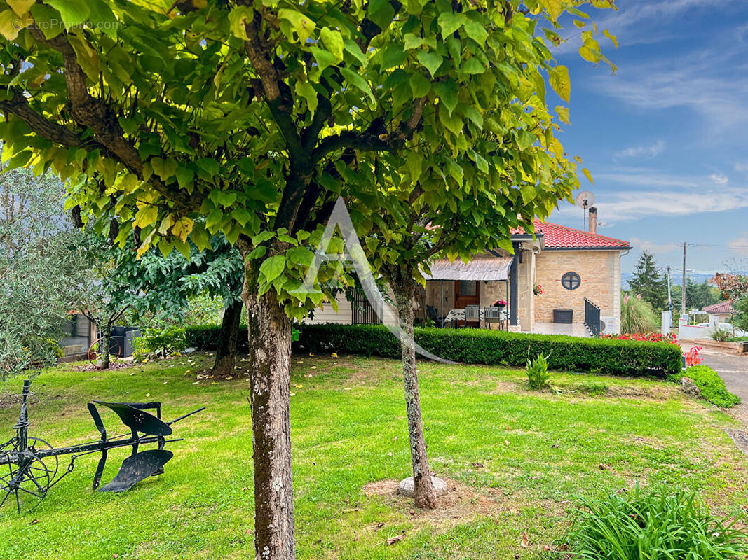 Maison à MONSEMPRON-LIBOS