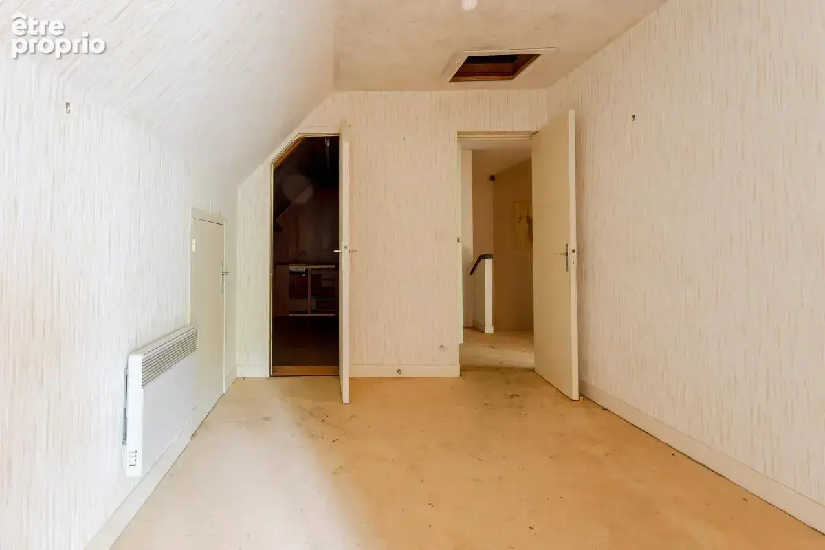 Maison - 152 m² - Saint-Gatien-des-Bois (14) - photo 4