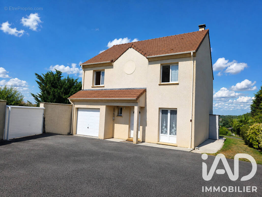 Photo 1 - Maison à MAREUIL-LES-MEAUX