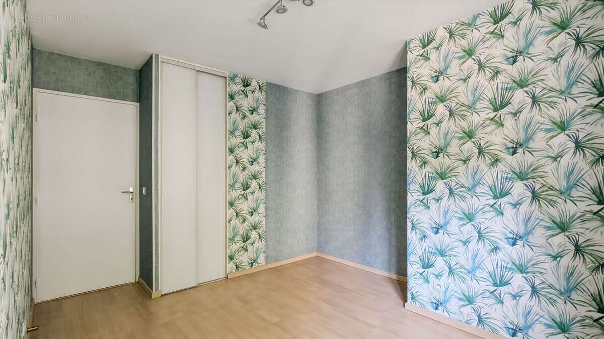 Appartement 75 m² à Villeurbanne  - photo 7
