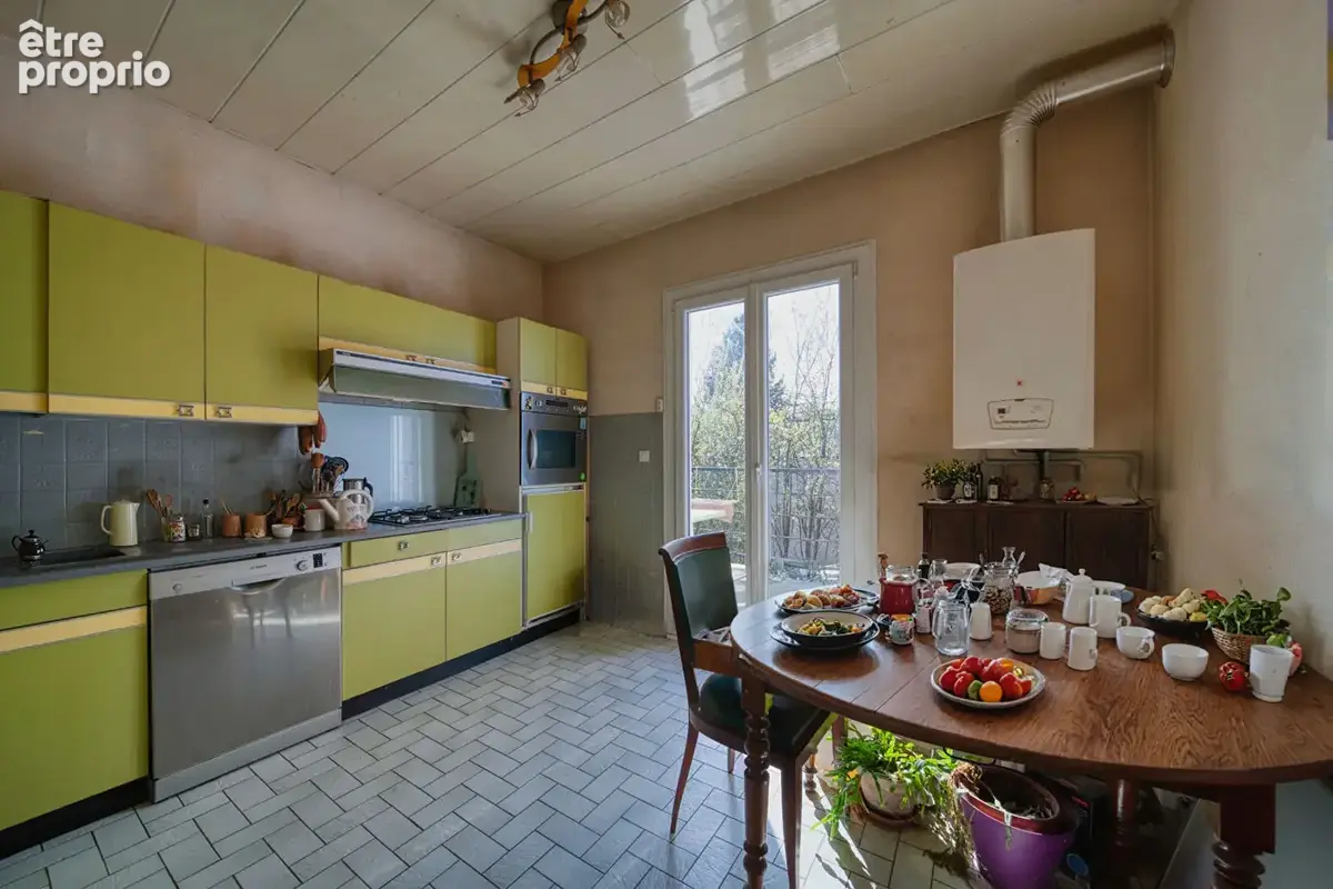 Maison T6 119m2 - Voiron Centre - photo 5