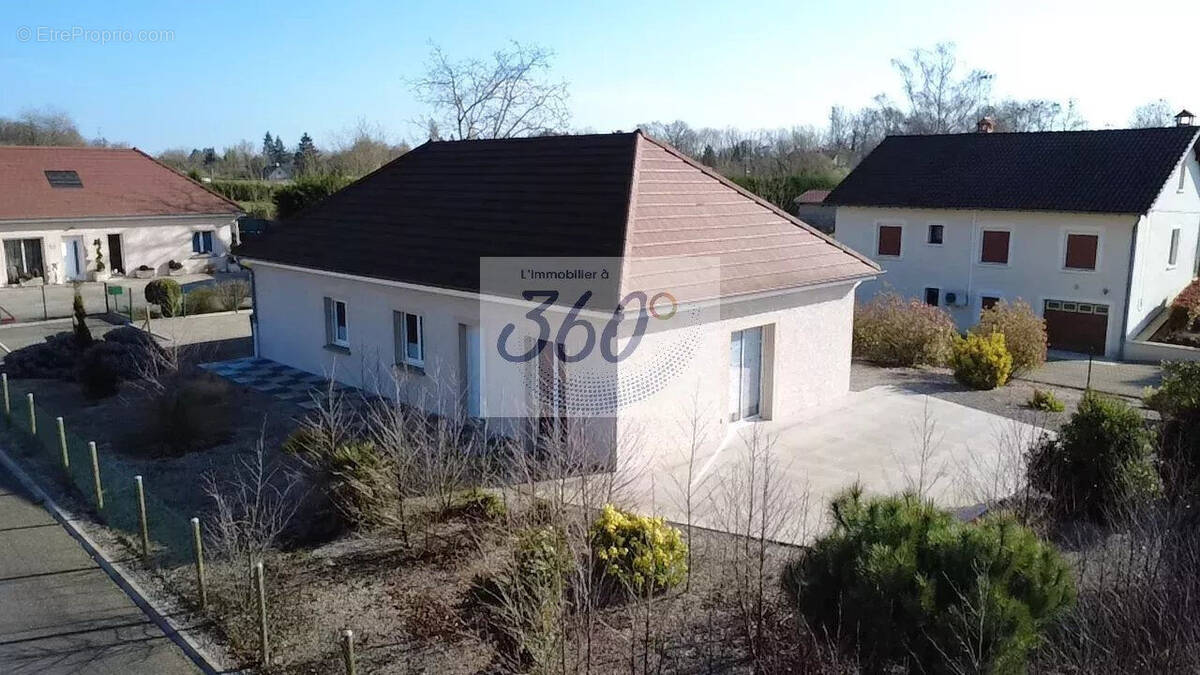 Photo 1 - Maison à LOUHANS
