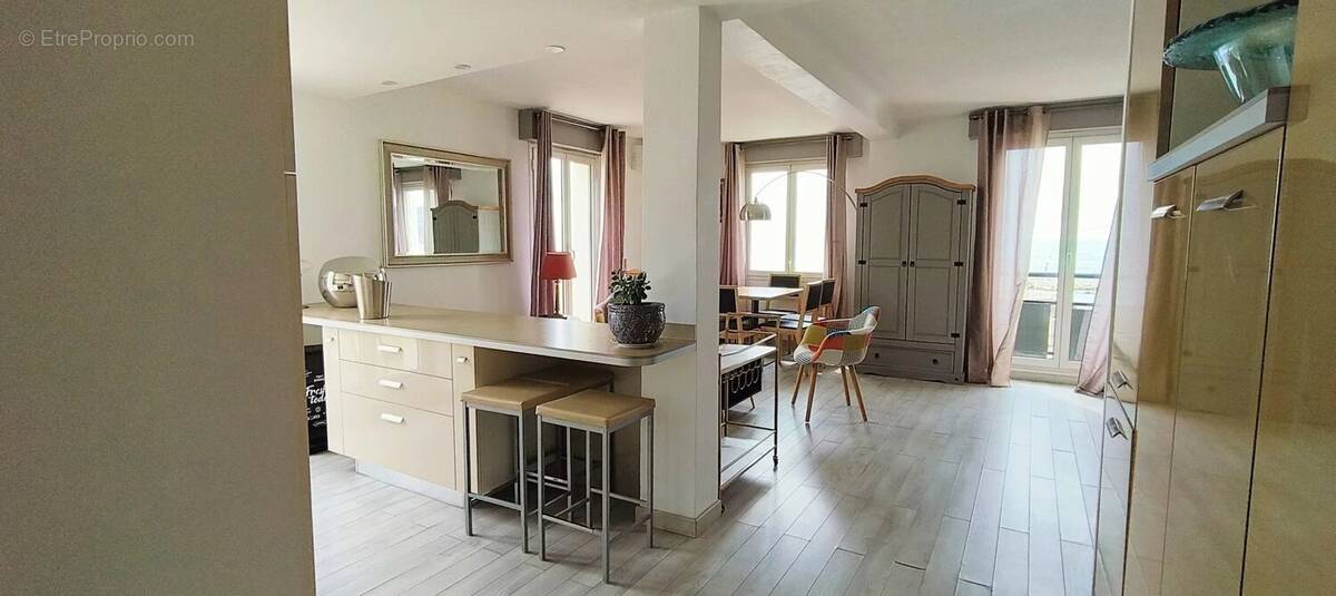 Appartement à CANNES
