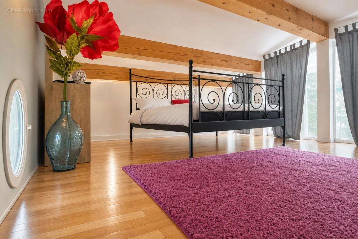 Maison 5 pièces avec gîte et grand terrain à Brignoles - photo 19