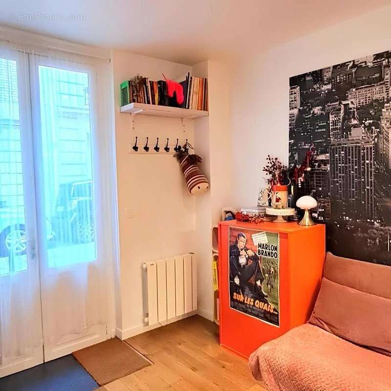 Appartement à PARIS-18E