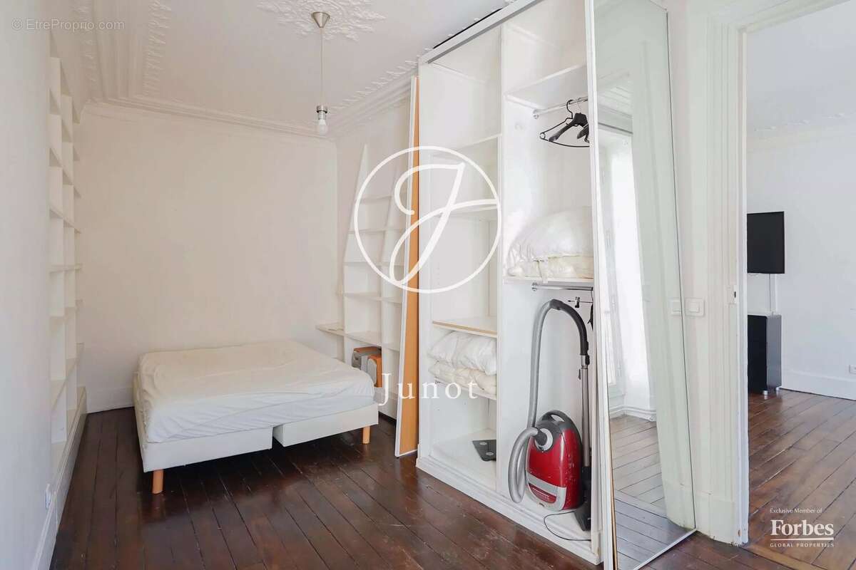 Appartement à PARIS-4E