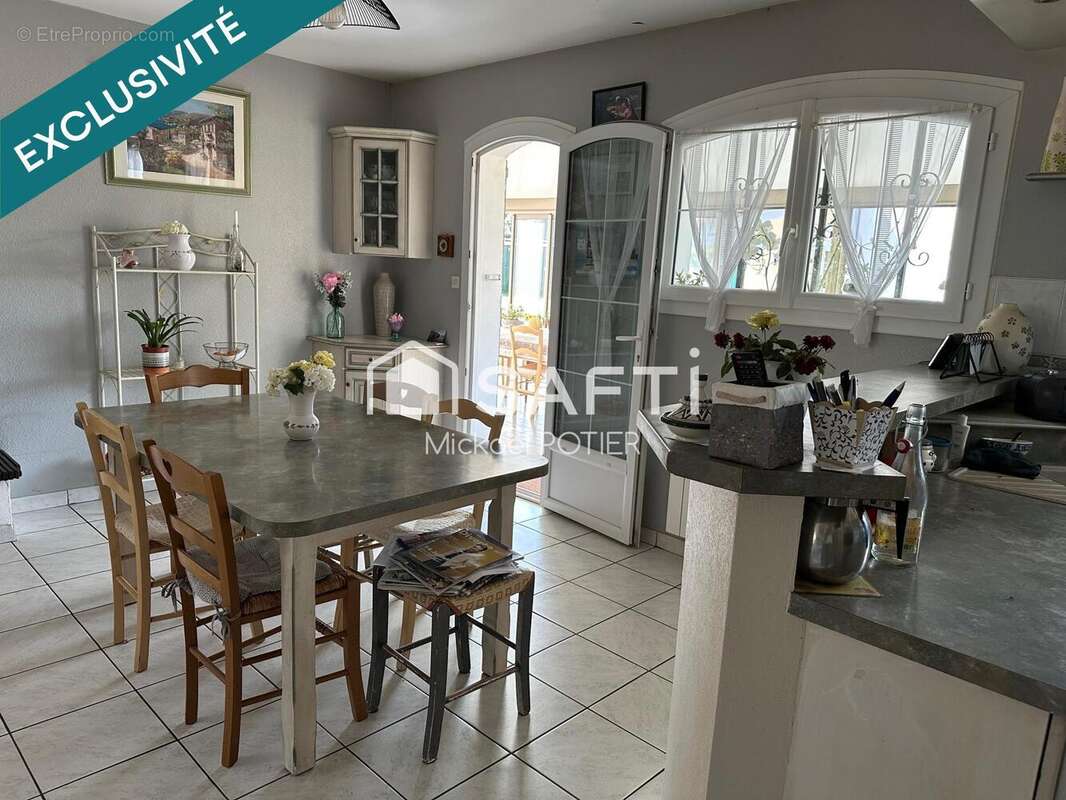 Maison 98 m² à Saint-Vincent-Sur-Graon  - photo 5