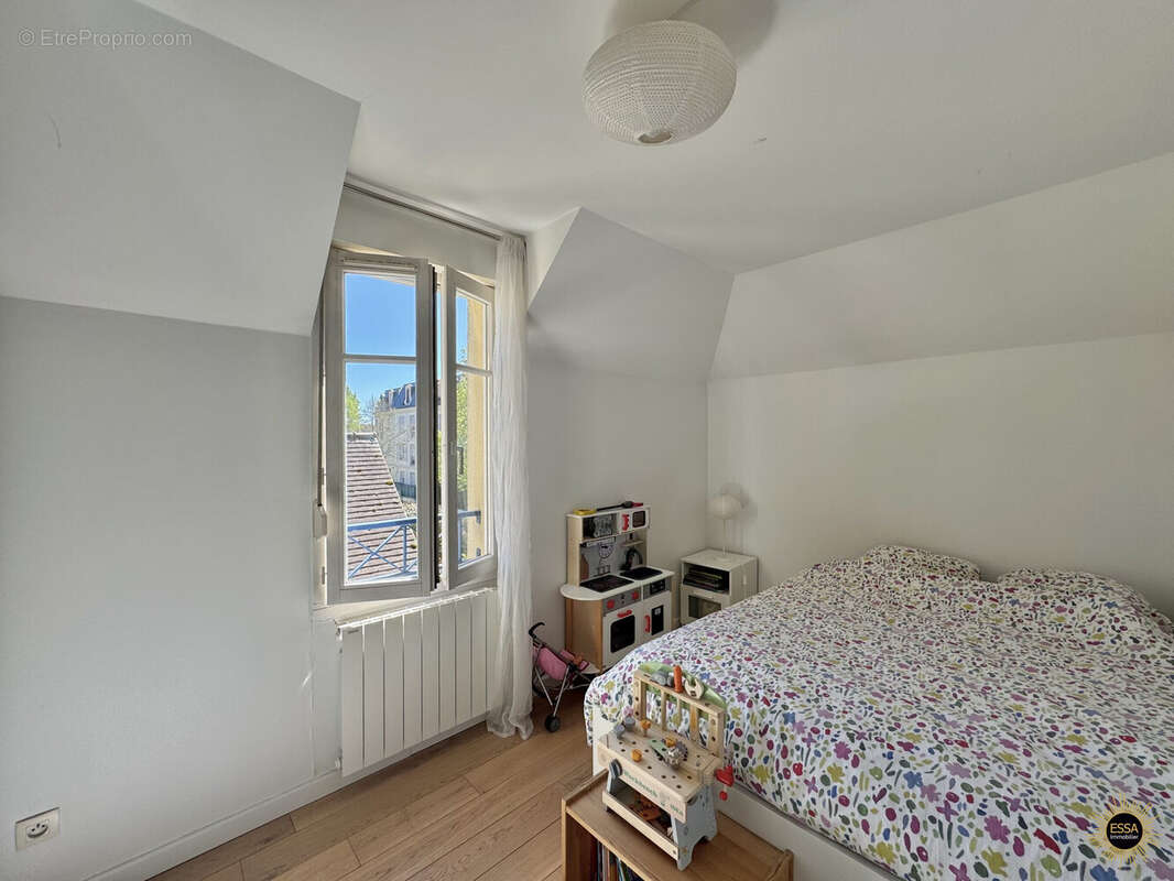 Maison à NOISY-LE-ROI