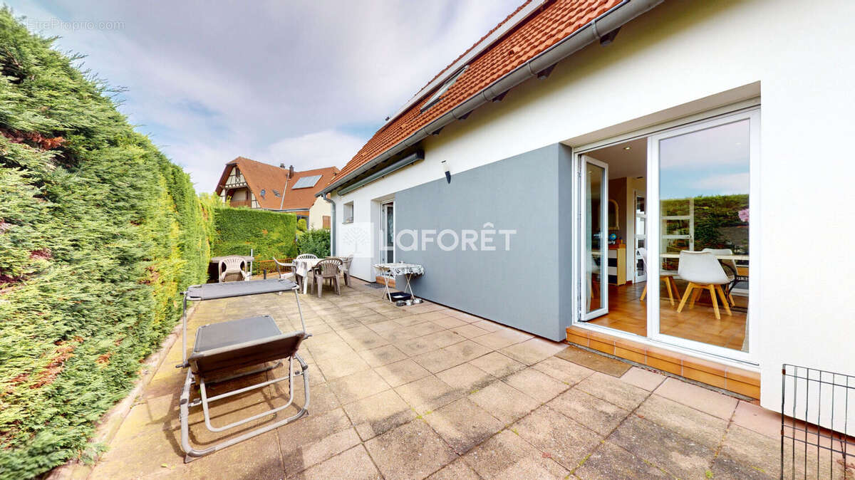 Maison à MOMMENHEIM