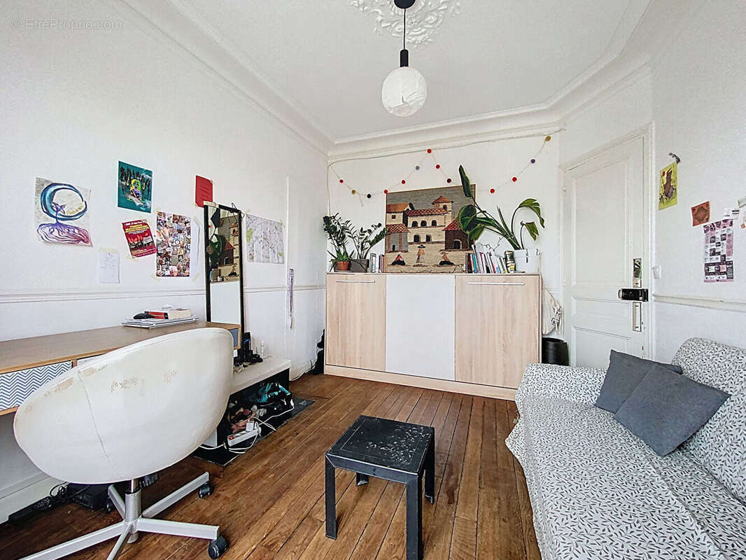 Appartement à PARIS-12E