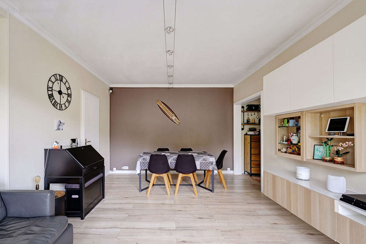 Appartement à VAUCRESSON