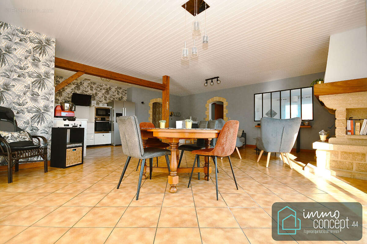 Maison à SAINT-JEAN-DE-BOISEAU