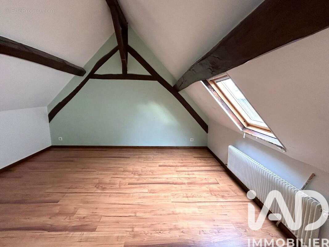 Appartement 121 m² à Noailles  - photo 9