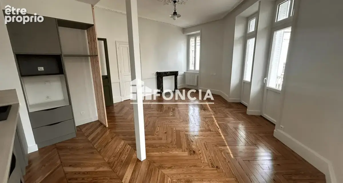 Appartement à ROANNE
