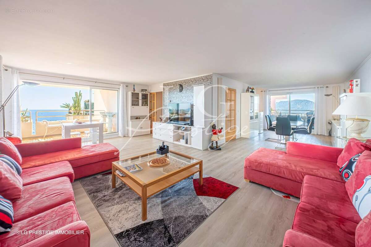 Appartement à MANDELIEU-LA-NAPOULE