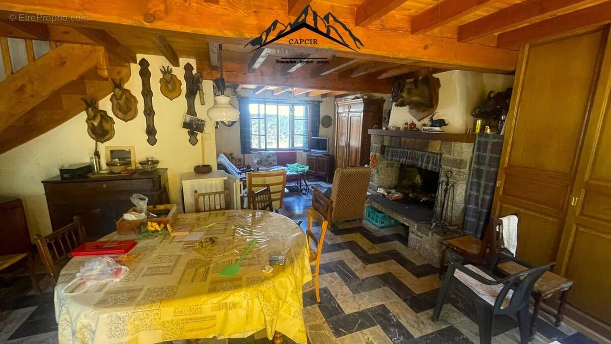 Maison en pierre - CARCANIERES - photo 9