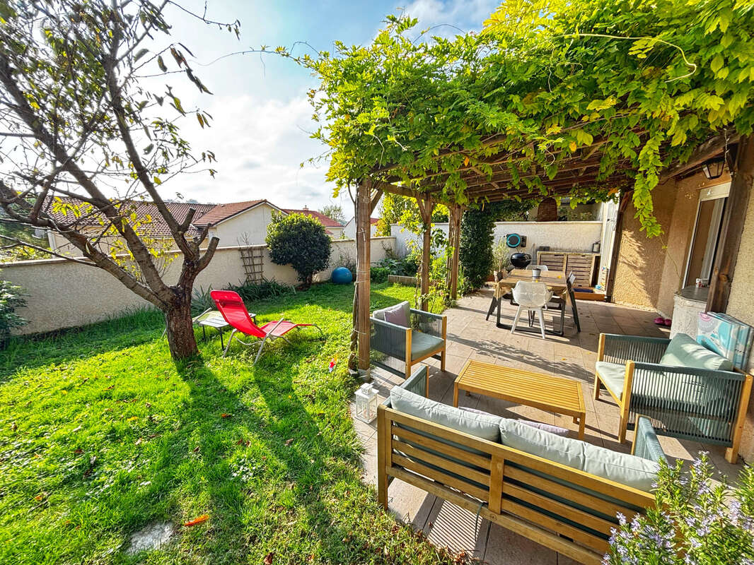 Maison à VILLEFONTAINE