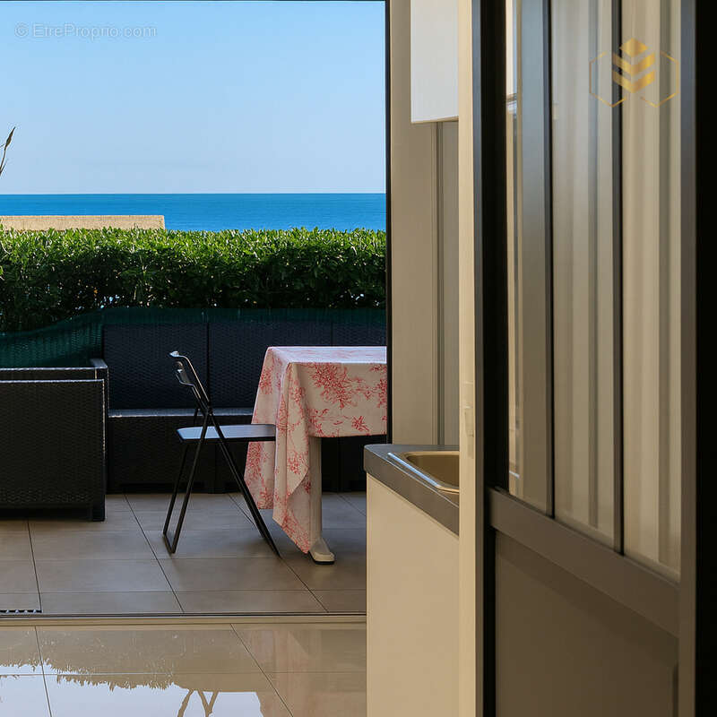 Appartement à ROQUEBRUNE-CAP-MARTIN