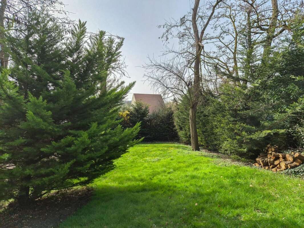 Maison à SAULX-LES-CHARTREUX