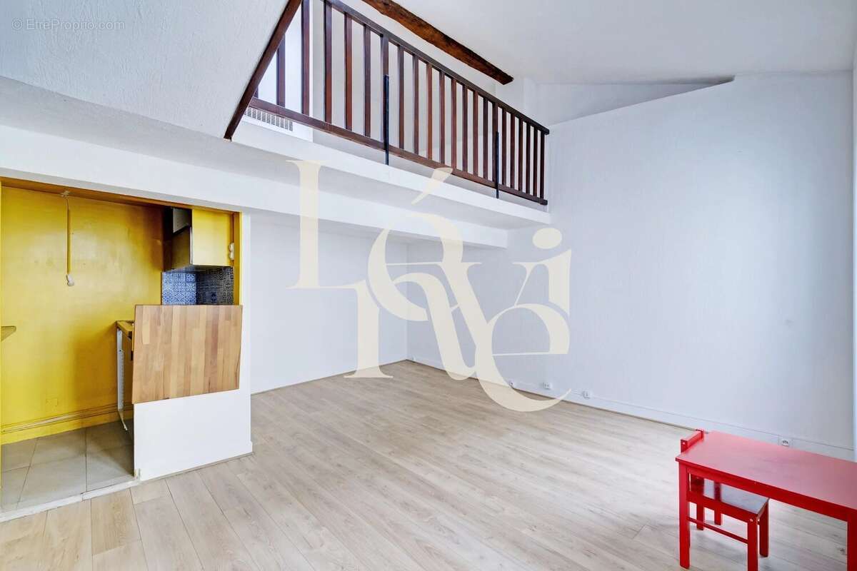 Appartement à PARIS-5E