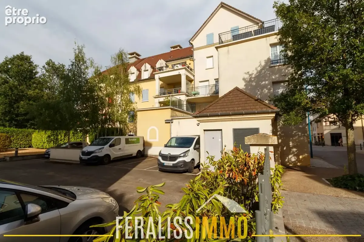 Appartement à VAUREAL