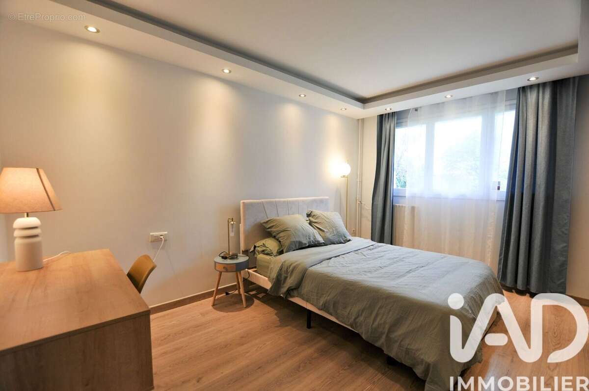 Photo 7 - Appartement à LE PERREUX-SUR-MARNE