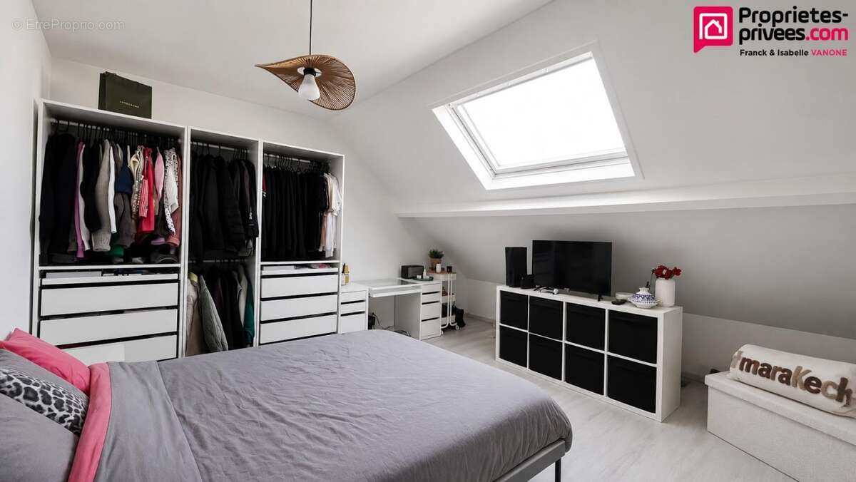 Ensemble immobilier : une maison 4 chambres 135 m² + une maison de 86m² à rénover - photo 8