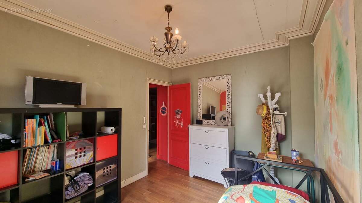 Appartement à IVRY-SUR-SEINE