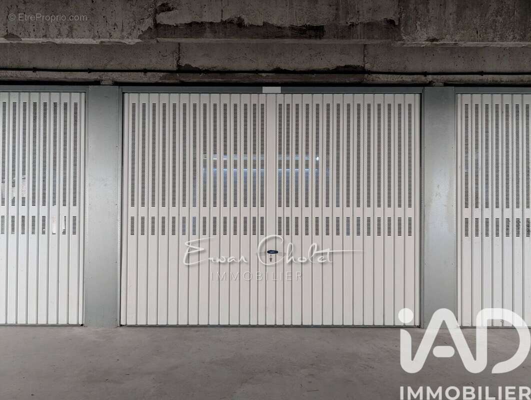 Photo 2 - Parking à NANTES