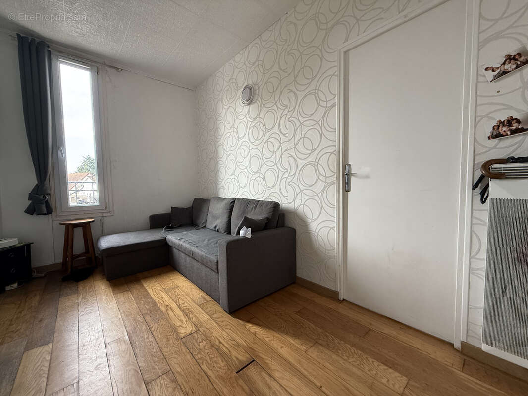 Appartement à LIVRY-GARGAN