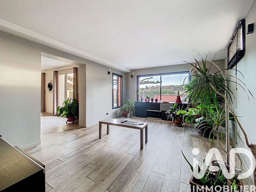 Photo 6 - Maison à CHARLY