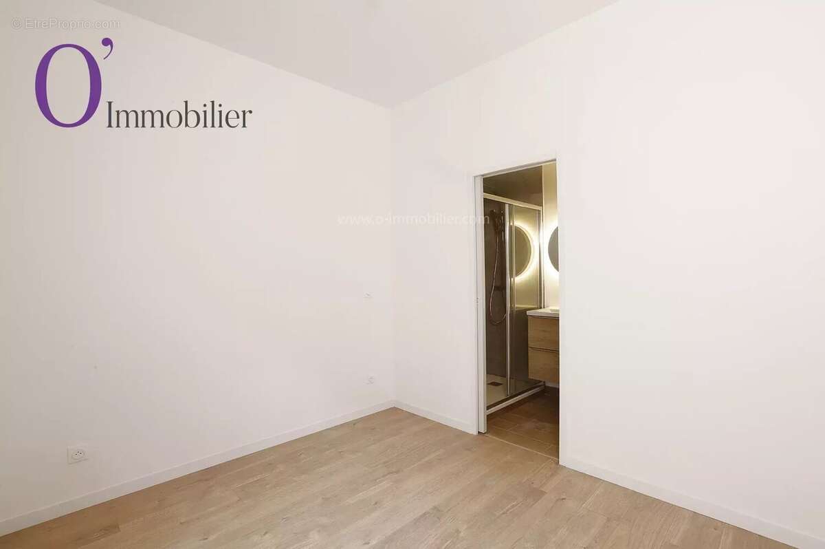 Appartement à PARIS-19E