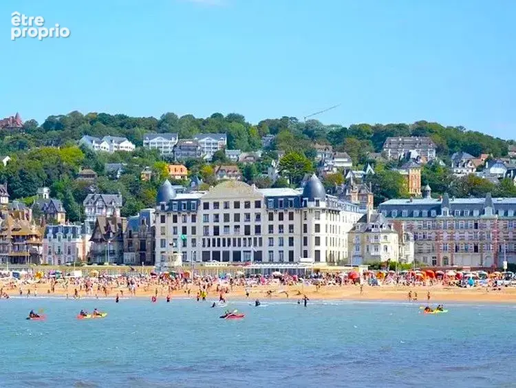 Appartement 4 pièces 66 m² · à Trouville-sur-Mer · 65,8 m² · 285 000 €