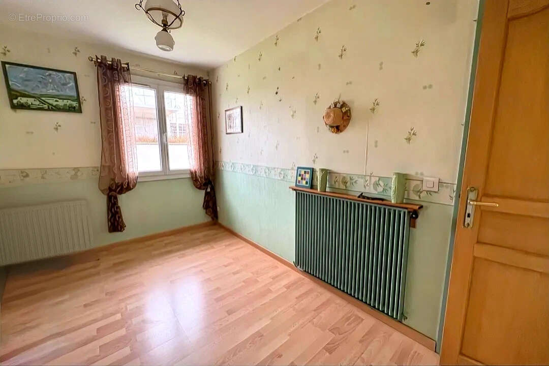 Maison à SAINT-GERMAIN-SUR-MORIN