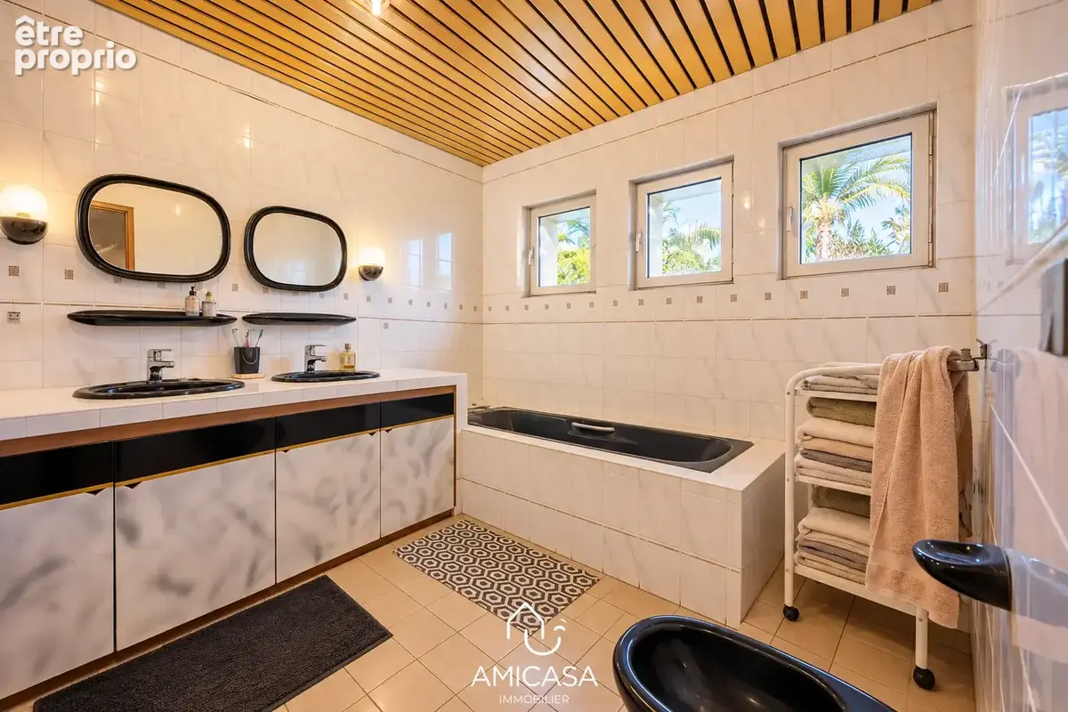 Environnement et vue incroyable maison de 225 m2 a la possession - photo 11