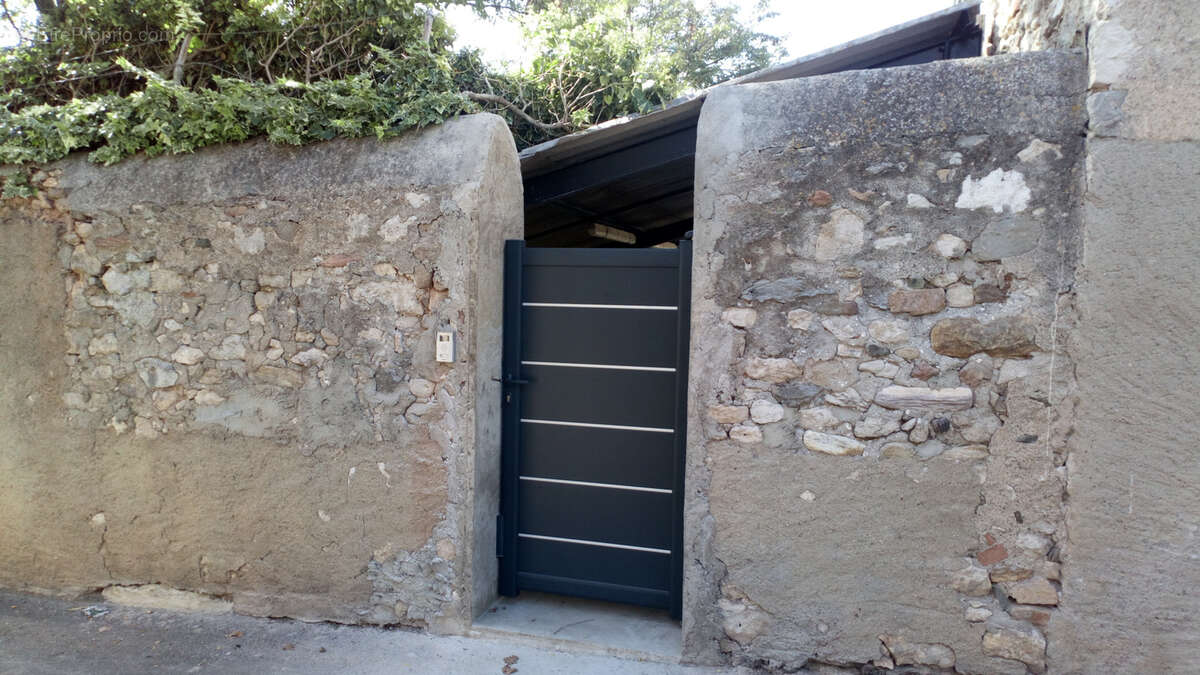 Maison à VILLENEUVE-MINERVOIS