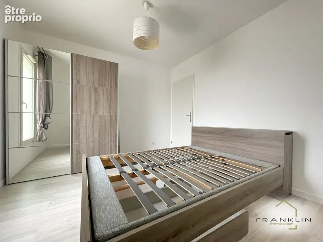 Mitry-le-neuf - appartement f2, avec 60m2 de jardin, construction 2016 - photo 9