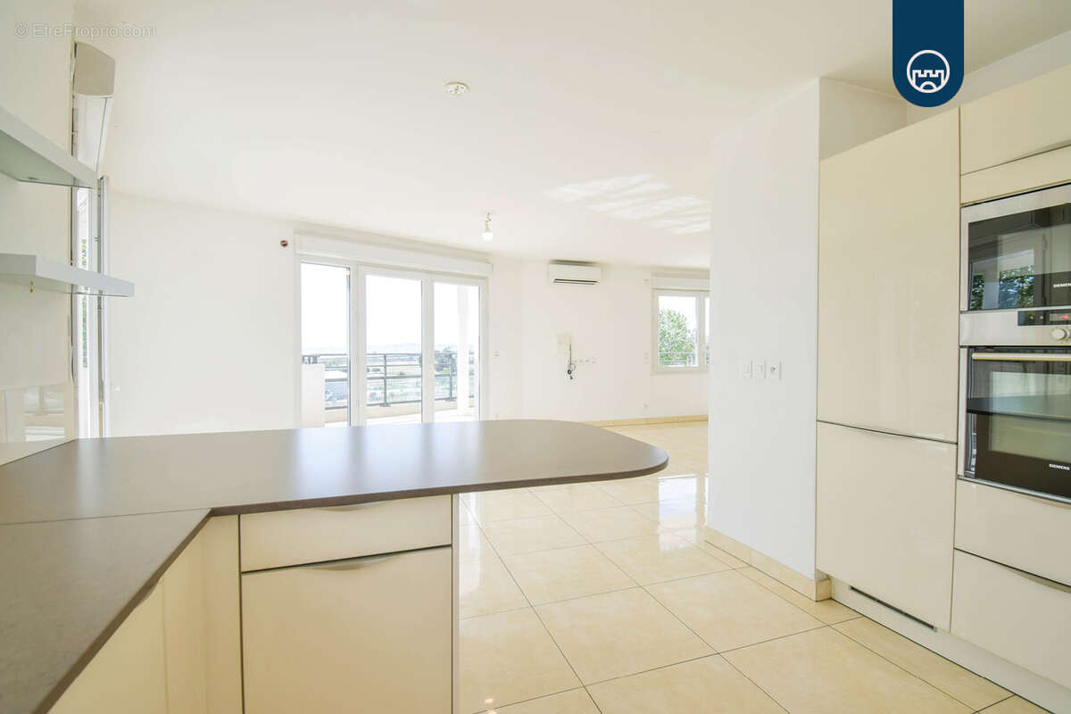 Appartement à CAGNES-SUR-MER