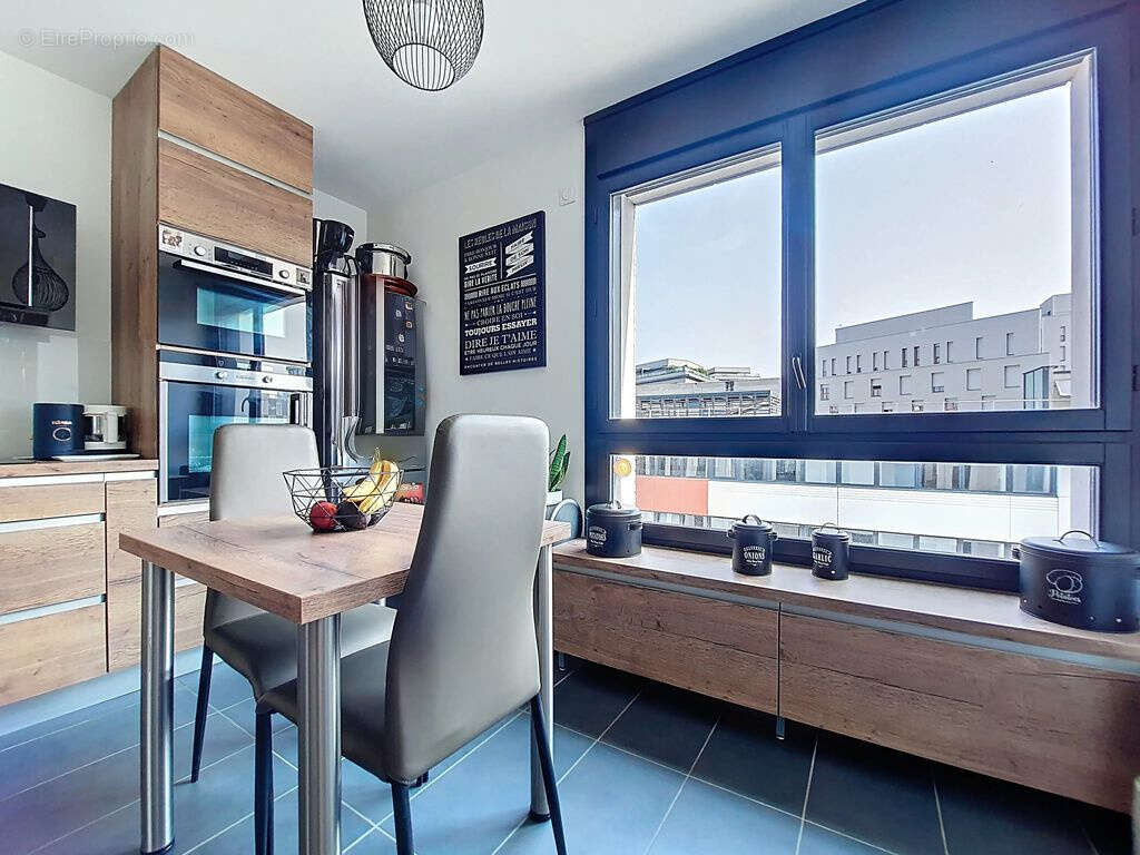 Appartement à LYON-7E