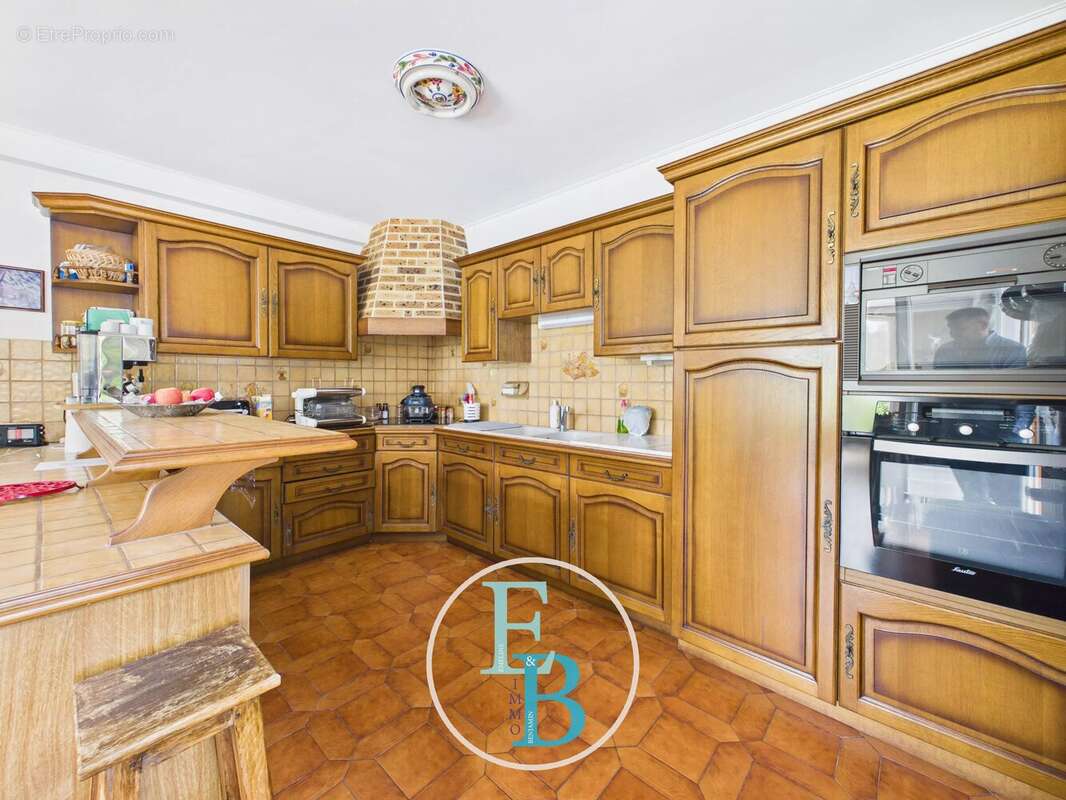 MAISON - T7 - 220m2 - photo 5