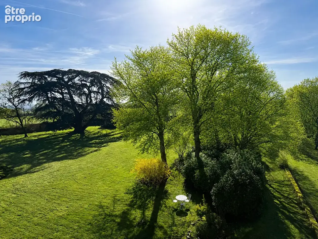 Château  et ses communs  - Tennis et étang- Nord Sarthe - photo 8