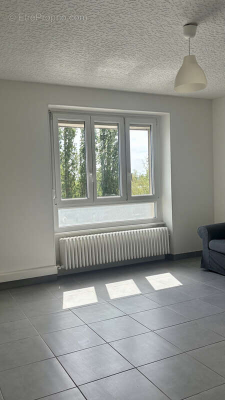 Appartement T4 - photo 3