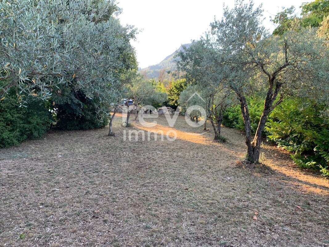 Maison à BUIS-LES-BARONNIES