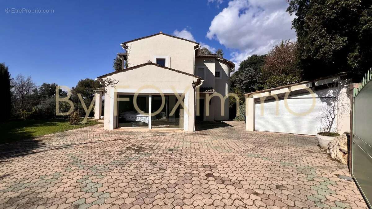 Maison à LA COLLE-SUR-LOUP