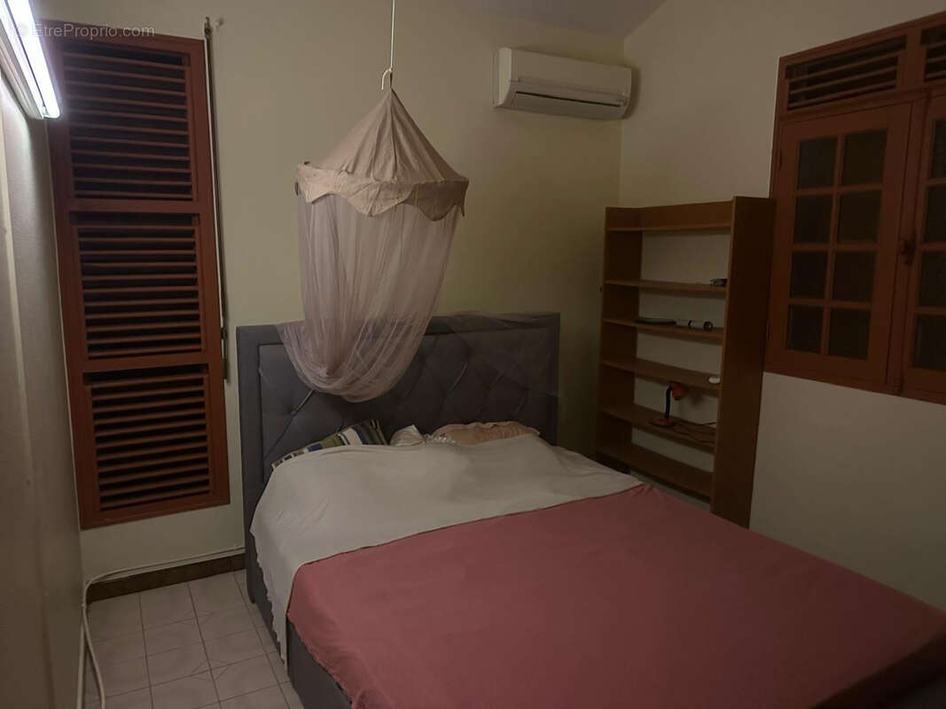 Maison à RIVIERE-SALEE