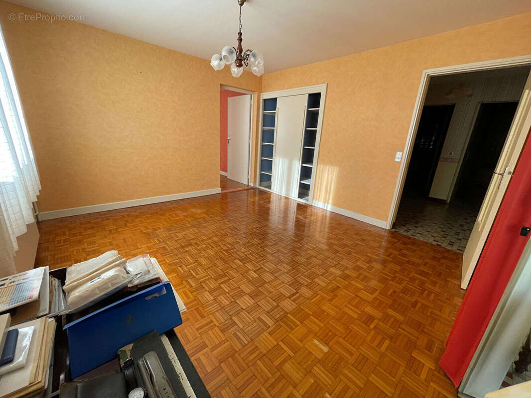 Maison à NAIVES-ROSIERES