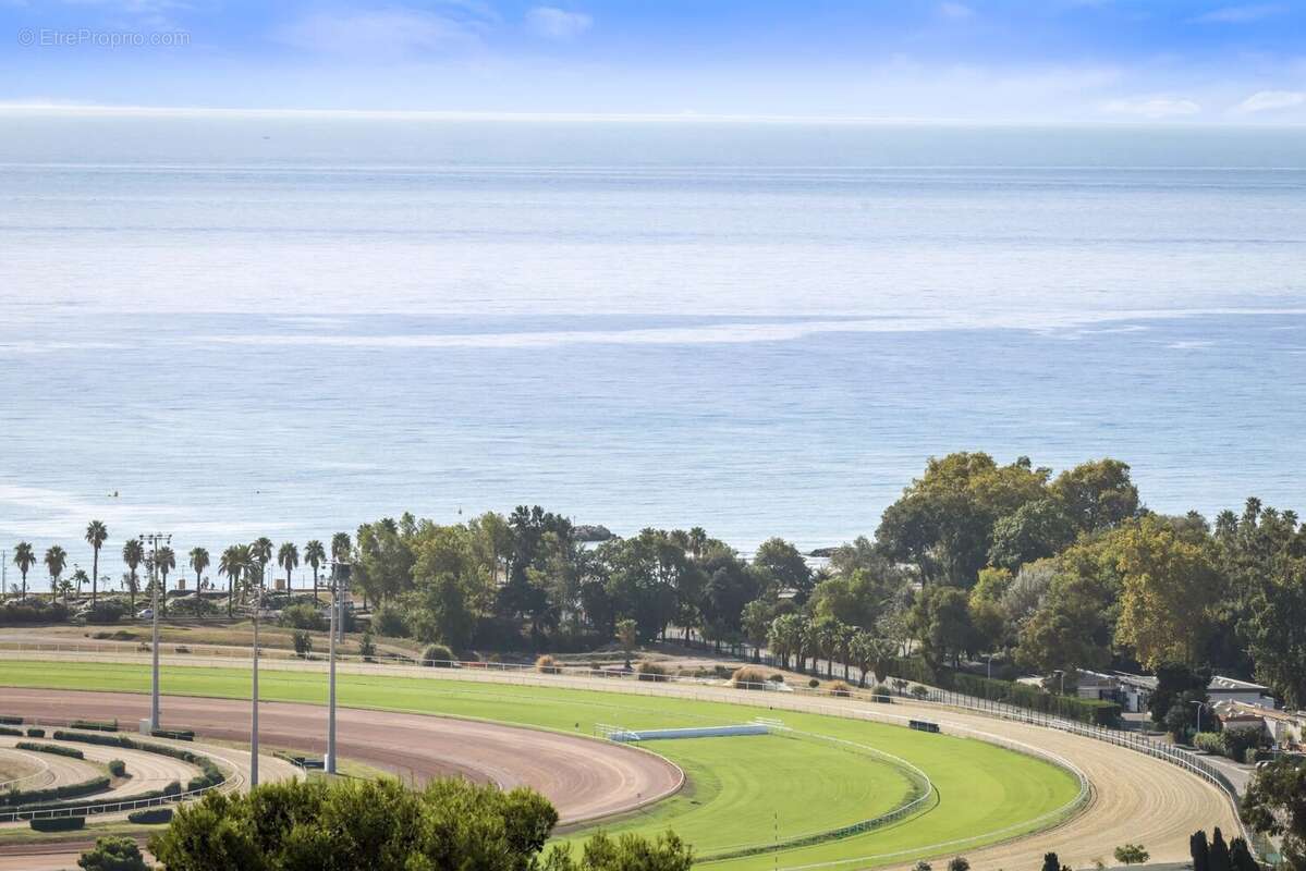 Appartement à CAGNES-SUR-MER