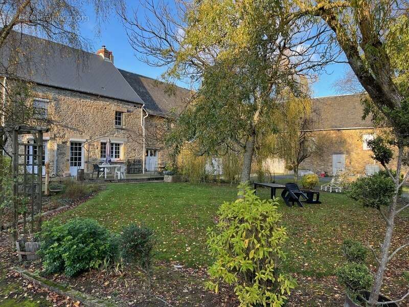 Maison à AUNAY-SUR-ODON