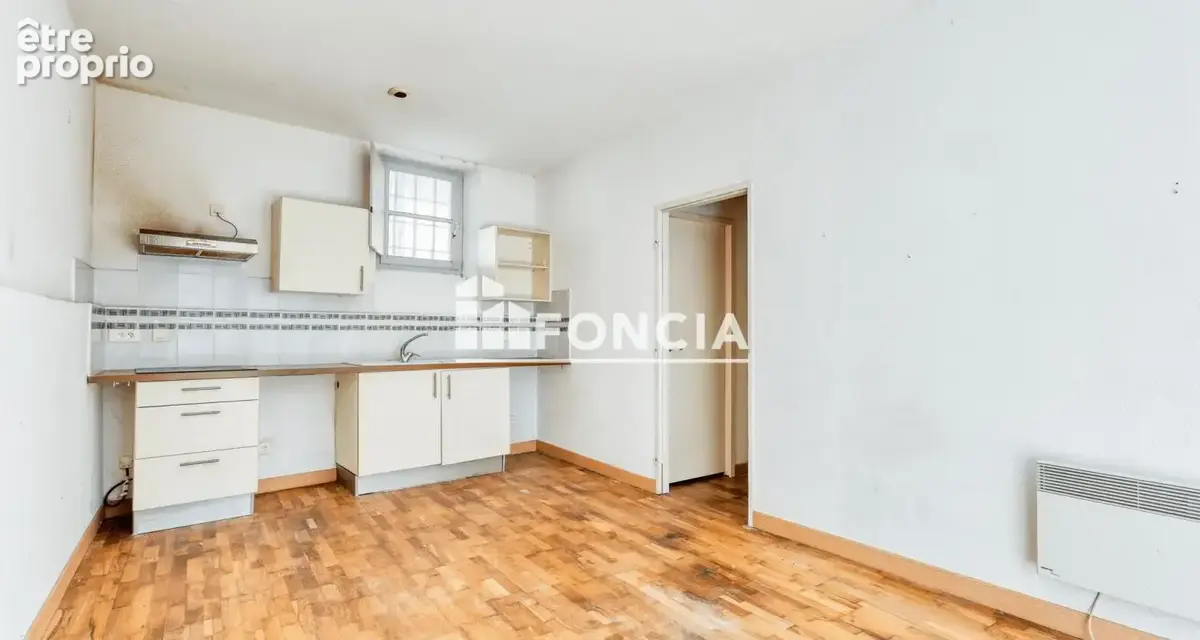 AUTERIVE.:  Duplex T2 – 43 m² – Ancien Hôtel Particulier - photo 4